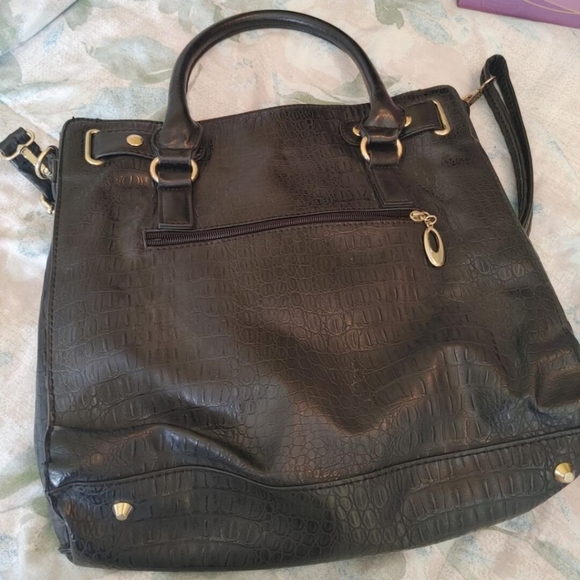 Not big enough - Picture 2 of 3